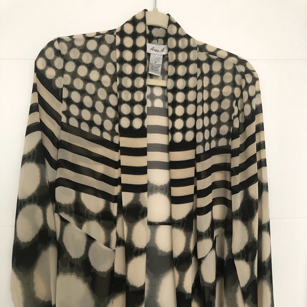 Black and beige sheer kimono